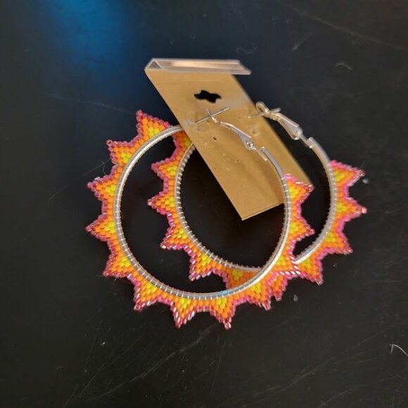 Tropical Sunset Beaded Hoop Earrings - NWOT - Picture 4 of 4